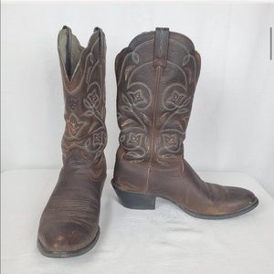 Ariat women’s boots 9B